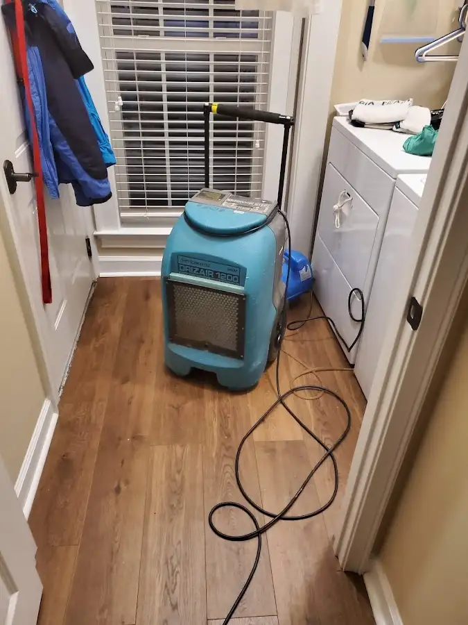 Commercial dehumidifier deployed for Crawl Space Restoration in Green Lake